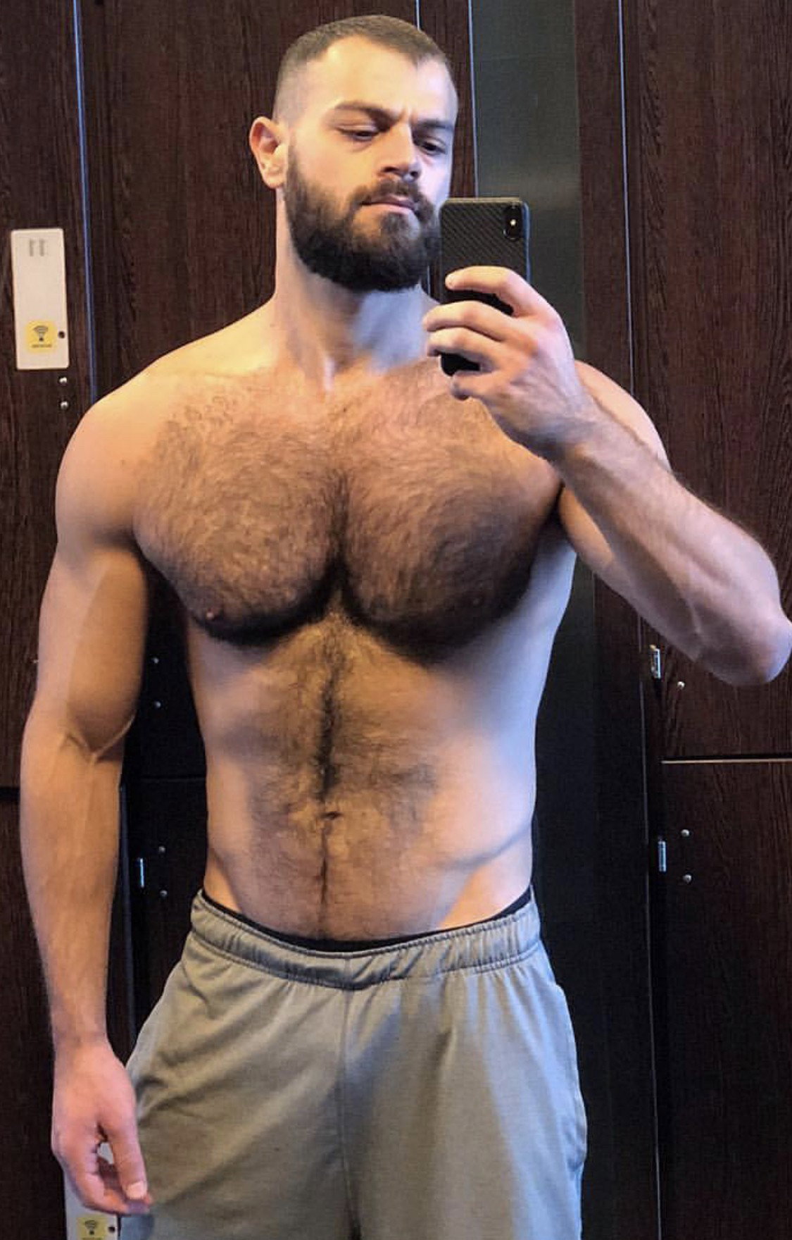 Photo by R__gay with the username @Rgay,  April 18, 2019 at 4:45 AM. The post is about the topic Gay Hairy Men and the text says '#gayhairy #germangay 🤤'