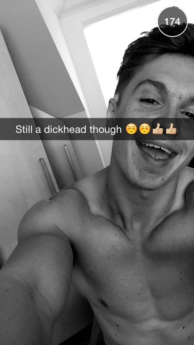 Photo by TheMuscleMaker with the username @TheMuscleMaker,  December 19, 2015 at 2:50 AM and the text says '#6 JOE WELLER- YOUTUBER 

Joe Weller is a typical LAD, fucking sexy, confident and ripped to fuckin’ shreds. His jaw and cheekbones are just perfection and his body is    
A-M-A-Z-I-N-G. Totally fuckable. In both his own and some of his fellow youtubers..'