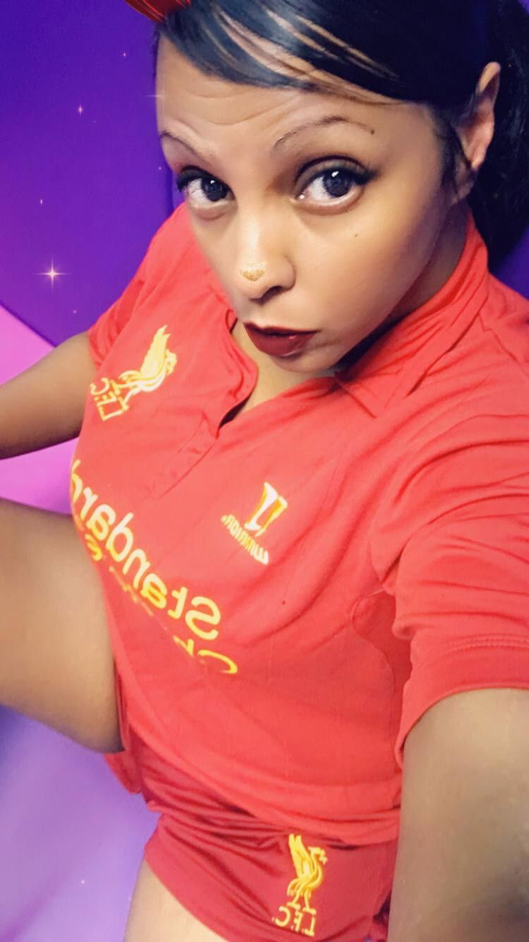 Album by MistressMD with the username @MistressMD, who is a star user,  June 2, 2020 at 4:06 PM and the text says 'Dropping a lil brightness here today coz there’s just too much hate around right now 🤦🏽‍♀️

So...
Like, love & #RT if your ready for the return of the #PremierLeague!! 

Especially if your also a fan of MY team!!! ❤️#LFC 😍'