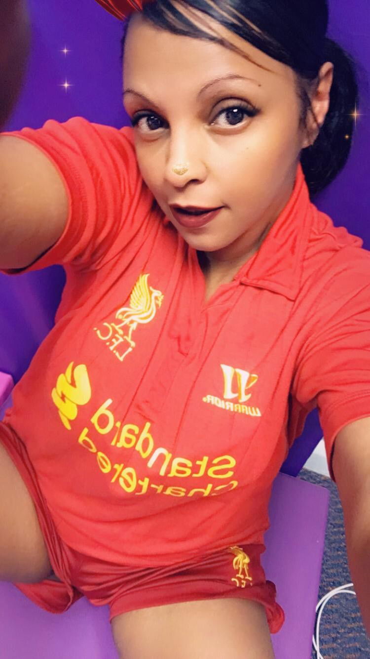 Photo by MistressMD with the username @MistressMD, who is a star user,  June 2, 2020 at 4:06 PM and the text says 'Dropping a lil brightness here today coz there’s just too much hate around right now 🤦🏽‍♀️

So...
Like, love & #RT if your ready for the return of the #PremierLeague!! 

Especially if your also a fan of MY team!!! ❤️#LFC 😍'