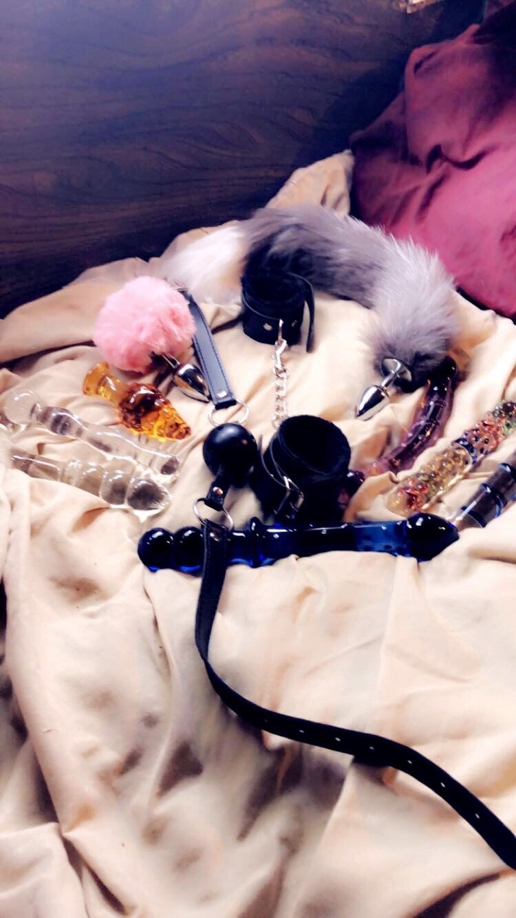 Photo by EmberMae with the username @EmberMae,  May 1, 2019 at 6:24 PM. The post is about the topic Dildo and the text says 'Is it play time yet Daddy? 💕

#mine #sextoys #daddy #ddlg #playwithme'