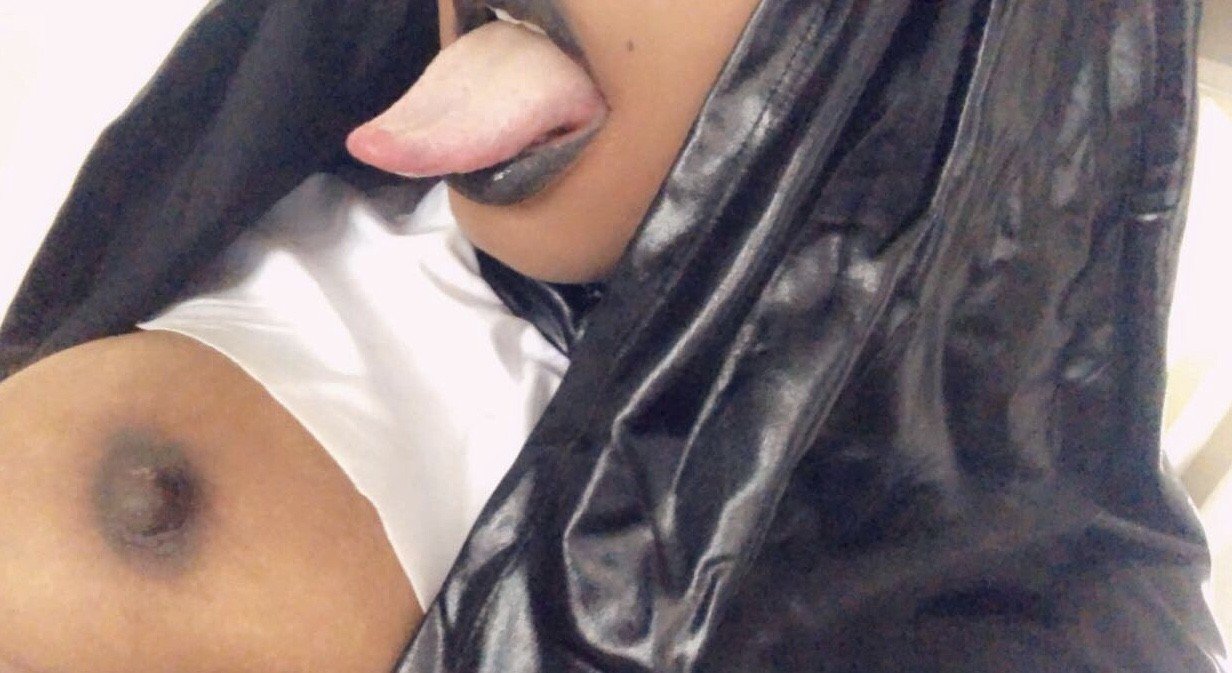 Photo by EmberMae with the username @EmberMae,  April 29, 2019 at 11:53 AM and the text says 'Sodomize me Daddy, for I have sinned 💋 #nun #anal #teen #brat #roleplay #ebony #amateur'