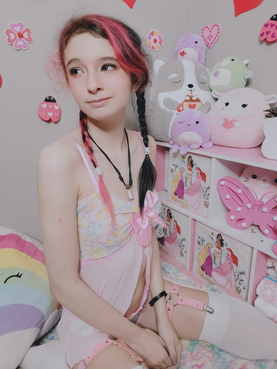 Album by SugarDaddy691 with the username @SugarDaddy691,  March 29, 2022 at 5:11 PM. The post is about the topic loli