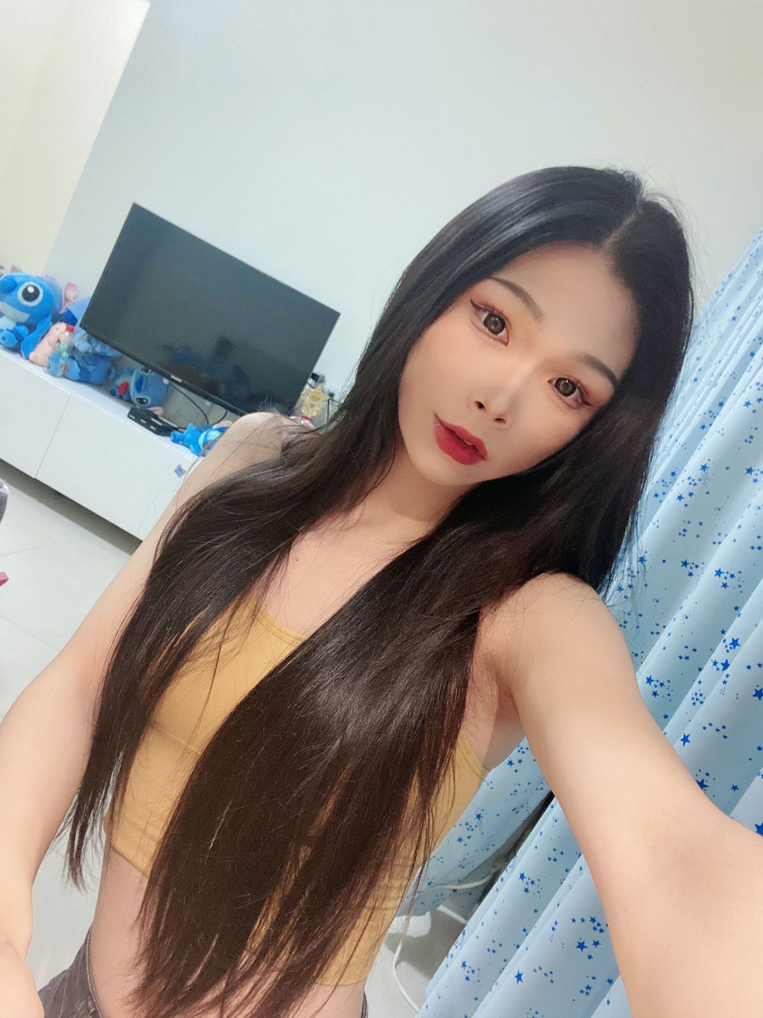 Photo by romaintranquille with the username @romaintranquille,  May 30, 2022 at 11:28 PM. The post is about the topic Chinese crossdressers and the text says 'Her Twitter username is ring273 and she's adorable #ChineseTS #AsianTS #Trans'