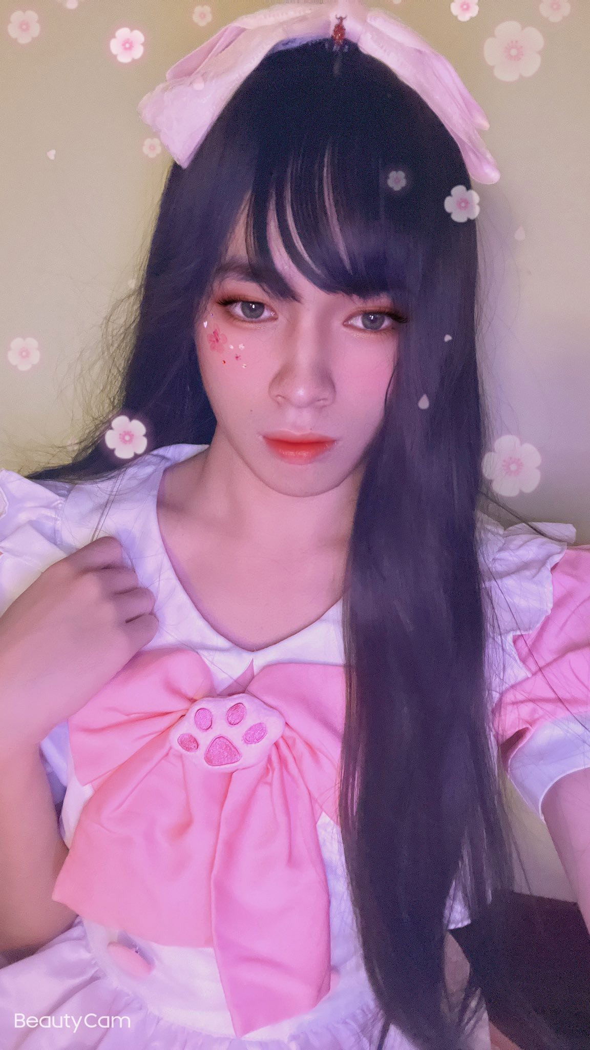 Photo by romaintranquille with the username @romaintranquille,  June 2, 2022 at 10:23 PM. The post is about the topic Chinese crossdressers and the text says 'Her Twitter username is Xiiao_nai and she's a cutie #ChineseCD #AsianCD #Trap #Crossdresser'