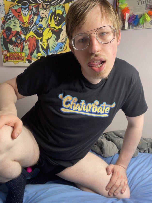 Photo by Hottiebb95 studio with the username @hottiebb95, who is a star user,  June 24, 2023 at 1:43 PM and the text says 'Hi everybody, I am on chaturbate  for some time  come and see me https://chaturbate.com/hottiebb95/
    @chaturbate  #chaturbate'