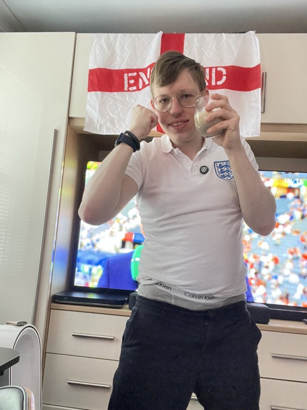 Photo by Hottiebb95 studio with the username @hottiebb95, who is a star user,  July 14, 2024 at 6:04 PM and the text says 'Hi buddy, it’s coming home celebrating England final come and see me on chaturbate [Chaturbate](Chaturbate)  #Euros2024 

https://m.chaturbate.com/hottiebb95/'