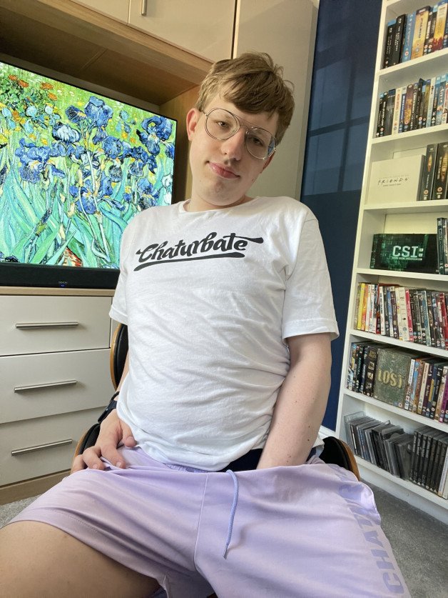 Album by Hottiebb95 studio with the username @hottiebb95, who is a star user,  August 29, 2024 at 2:01 PM and the text says 'Hi everybody, I am on chaturbate for sometime so come and see me for some fun 
 #chaturbate 

https://m.chaturbate.com/hottiebb95/'