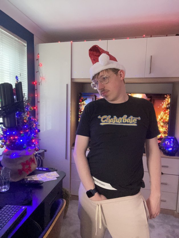 Photo by Hottiebb95 studio with the username @hottiebb95, who is a star user,  January 6, 2024 at 1:25 PM and the text says 'Come and see me on chaturbate soon, we’re gonna have big celebrations

https://hottiebb95.studio/  
[Chaturbate](Chaturbate)  #chaturbate'