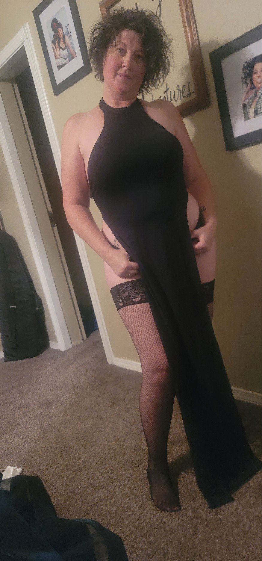 Photo by Hottwife77 with the username @Hottwife77, who is a verified user,  October 28, 2022 at 12:39 AM. The post is about the topic MILF and the text says 'Just wanted to play dress up tonight!!'