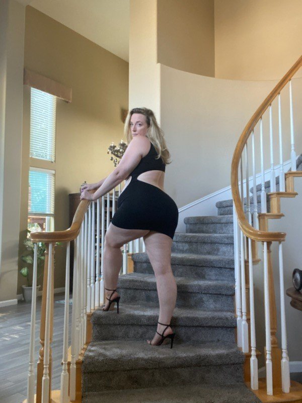 Photo by Bigwoodguy75 with the username @Bigwoodguy75,  January 29, 2021 at 8:11 PM. The post is about the topic Amateurs and the text says 'Just before I met my bull at the door!! Who would like to walk into this hotwife?? I want to hear all the things you'd do to me in the comments!! #hotwife #slutwife #curvy #bigtits #pawg #cumslut'