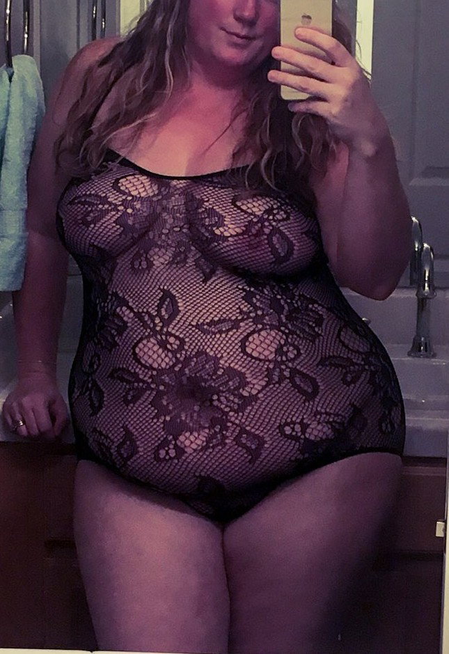 Photo by Bigwoodguy75 with the username @Bigwoodguy75,  December 17, 2019 at 10:38 PM. The post is about the topic chubby amateurs and the text says 'Feeling sexy in my new outfit. What do you think?'