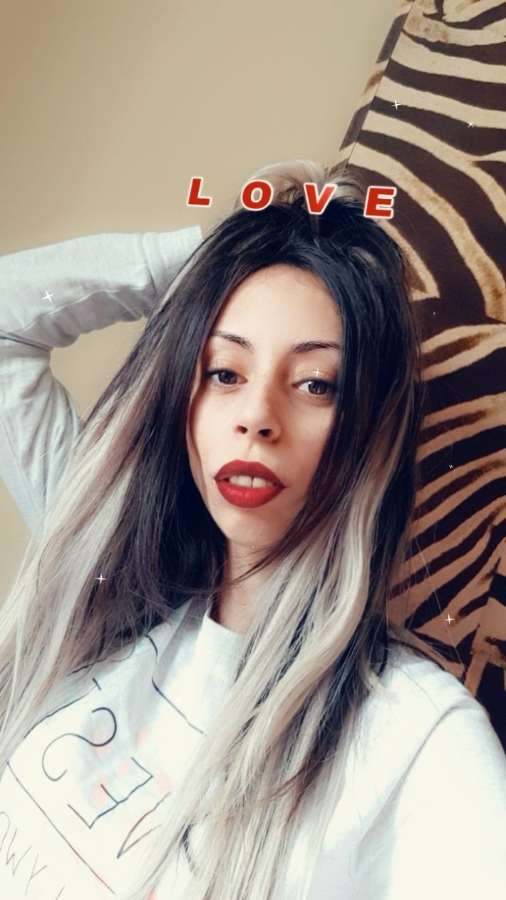 Photo by CandieCross with the username @CandieCross, who is a star user,  February 9, 2020 at 10:54 AM. The post is about the topic Teen and the text says 'Hii ❤🔞❤ #loveporn #loveyou #lovesharesome'