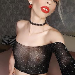 Photo by CandieCross with the username @CandieCross, who is a star user,  June 16, 2021 at 12:42 PM. The post is about the topic Slutty clothed girls and the text says 'Hey Hey ❤💋❤ #redlips #dirty #fuckdoll #sexy'