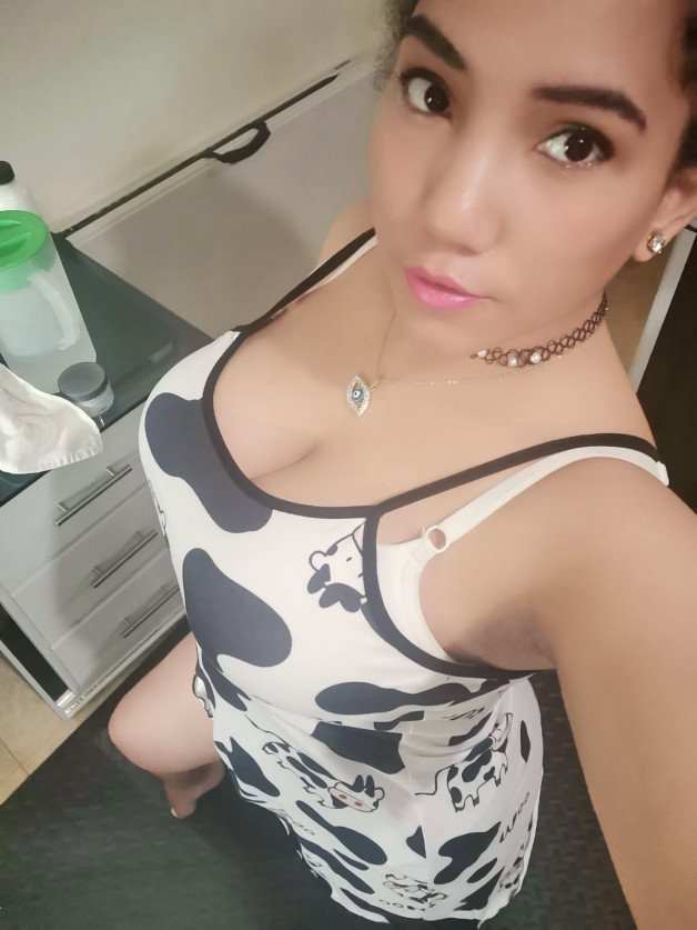 Photo by Crismar with the username @crismarlivesex, who is a star user,  May 25, 2024 at 3:18 AM and the text says 'Do you like my looks today ? I am online now on👇

😈: https://arousr.com/Crismar
{100 credits FREE for video call, sexting, voice call }'