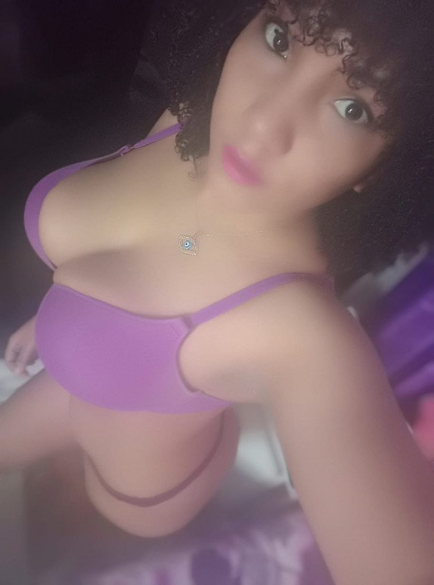 Photo by Crismar with the username @crismarlivesex, who is a star user,  May 20, 2024 at 9:10 PM and the text says 'honey, I am online now on 👇

😈: https://arousr.com/Crismar
{100 credits FREE for video call, sexting, voice call }

😈: https://my.club/minahot/call-me
{ PAYPAL payment accept }

Lets masturbate toguether 🤤!

#modelowebcam #webcammodel..'
