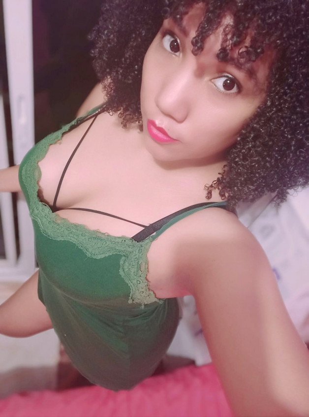 Photo by Crismar with the username @crismarlivesex, who is a star user,  September 26, 2024 at 9:54 PM and the text says 'I am online now for make you cum, 👇

😈: https://arousr.com/Crismar
{100 credits FREE for video call, sexting, voice call }

🤗: https://pvt.show/p/41j2/ ( Skyprivate )

I waiting for you

#modelowebcam #webcammodel #camsex #livesex #skypesex..'