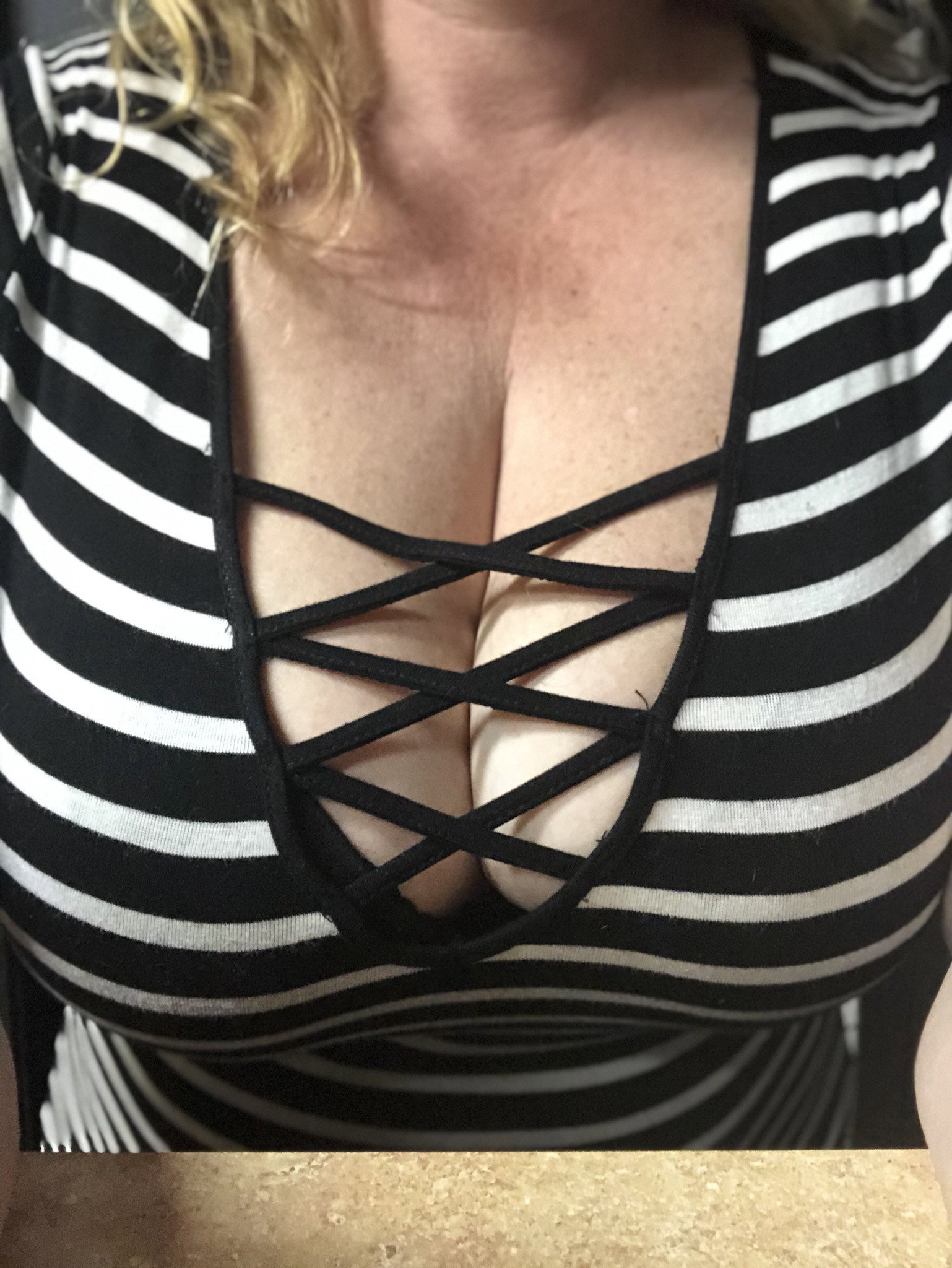 Photo by Faeriemilkmama with the username @Faeriemilkmama,  September 23, 2020 at 5:46 AM. The post is about the topic Boobies and the text says 'Fun dress'
