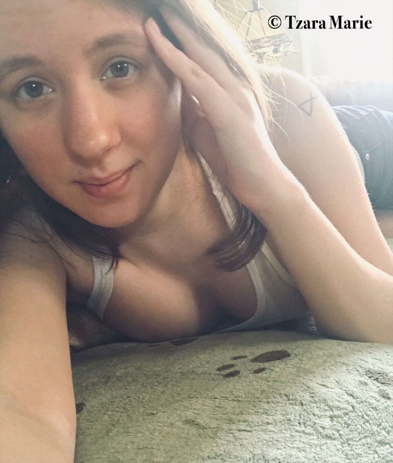 Photo by Tzara Marie with the username @TzaraMarie, who is a star user,  May 24, 2020 at 7:56 PM. The post is about the topic Amateurs and the text says 'Enjoying the long weekend playing with myself and playing some video games... like & share if you wish you were here too 😇'