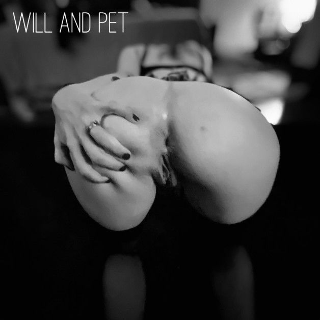 Photo by aFilthyGent with the username @Xy00,  November 18, 2020 at 8:10 AM and the text says 'The hottest little submissive slut here on Sharesome. Follow @Will_and_Pet to get hard or wet watching her spreading her holes just for your pleasure'