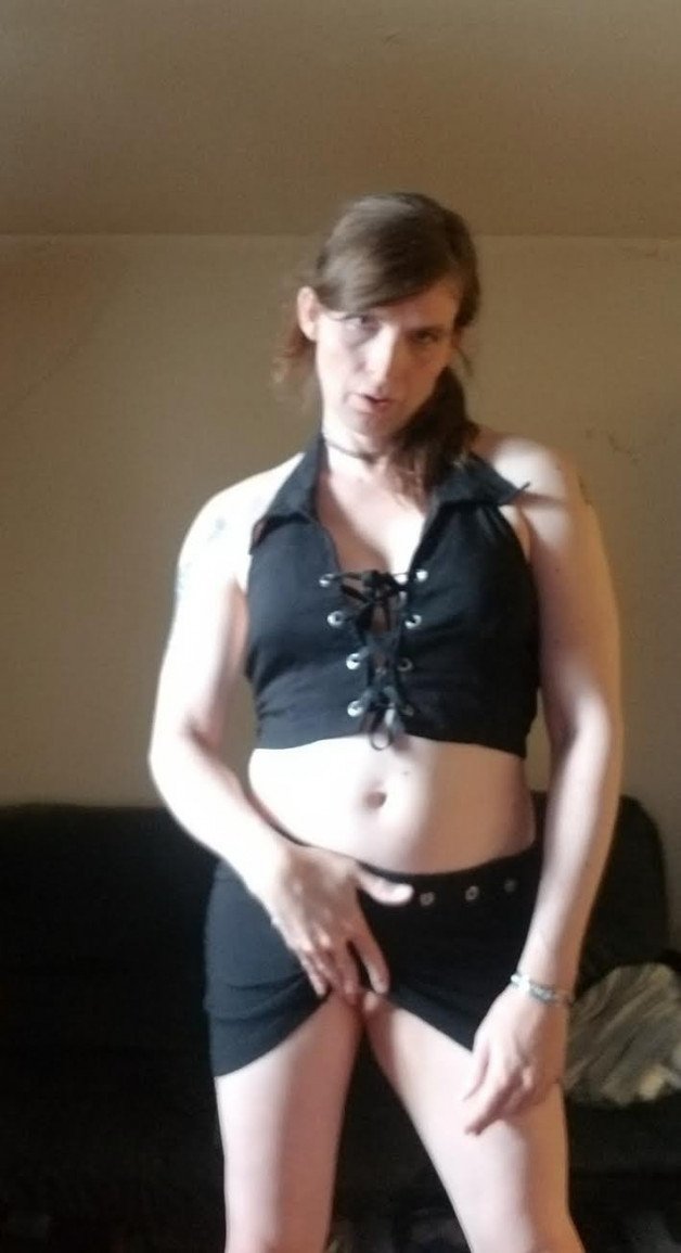 Photo by Gothbimbo57 with the username @Gothbimbo57, who is a verified user,  July 13, 2021 at 5:12 PM. The post is about the topic OnlyFans Verified Models and the text says 'Looking for more subscribers lots of great content with affordable bundle packages. Come support my bimbofication onlyfans.com/gothbimbo'