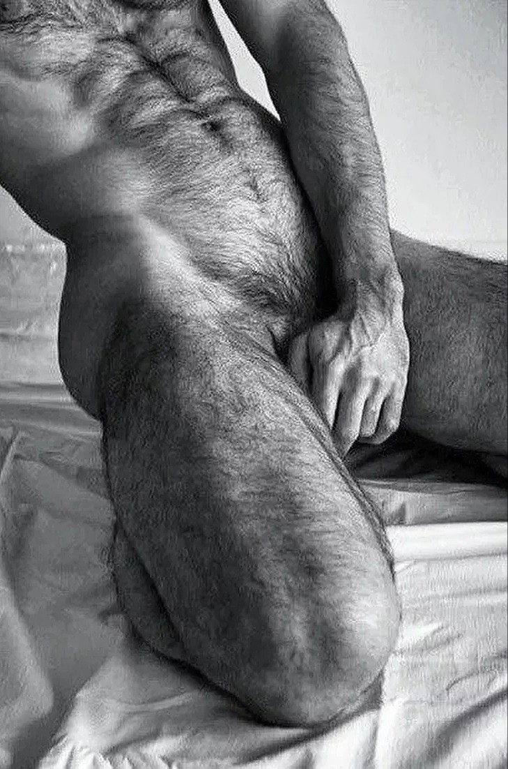 Photo by bule1000 with the username @bule1000,  May 22, 2020 at 9:13 PM. The post is about the topic Gay Hairy Men