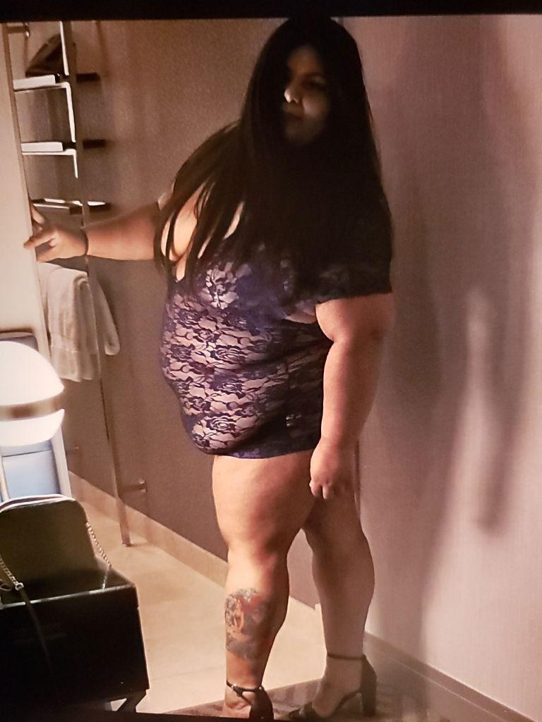 Photo by Ginakbbw77 with the username @Ginakbbw77, who is a verified user,  July 13, 2019 at 5:33 AM. The post is about the topic BBW Dangerous Curves & Big Cocks and the text says '😘 waiting'