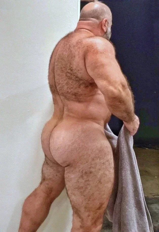 Photo by Hairybiswinger with the username @Hairybiswinger,  March 18, 2024 at 3:43 AM. The post is about the topic Masculinity that makes me hard and horny and the text says 'Wouldn't mind coming across this big beefy hairy stud on the way to the showers.  I'll offer to soap his solid body, lathering every part of it.  Perharps suck his cock while working on those superb legs.  I am sure he won't regret it'