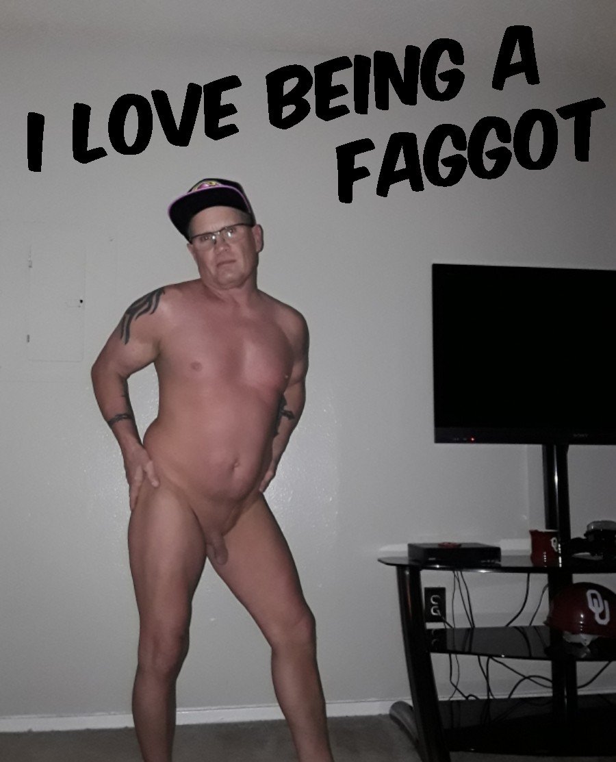 Photo by Sissyfaggot_Boy with the username @markmcnealfag2expose,  August 7, 2019 at 3:28 AM. The post is about the topic humiliation and degradation and the text says 'faggots begging to be exposed humiliated'