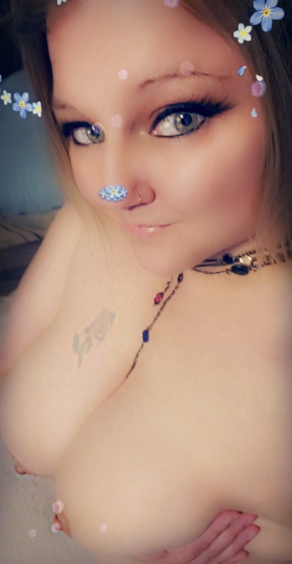 Watch the Photo by MissKittyEyes with the username @MissKittyEyes, posted on August 12, 2019. The post is about the topic Amateurs. and the text says 'Boobies😏😬🐱
#sexy #kitten #kitty #erotic #boobies #tits #amateur'