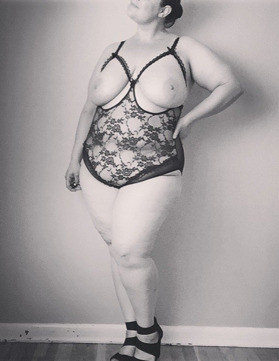 Photo by JessBBW with the username @JessBBW, who is a verified user,  June 6, 2020 at 12:07 AM. The post is about the topic BBW Dangerous Curves & Big Cocks and the text says 'When you’re stoned and feeling so fucking sexy..'