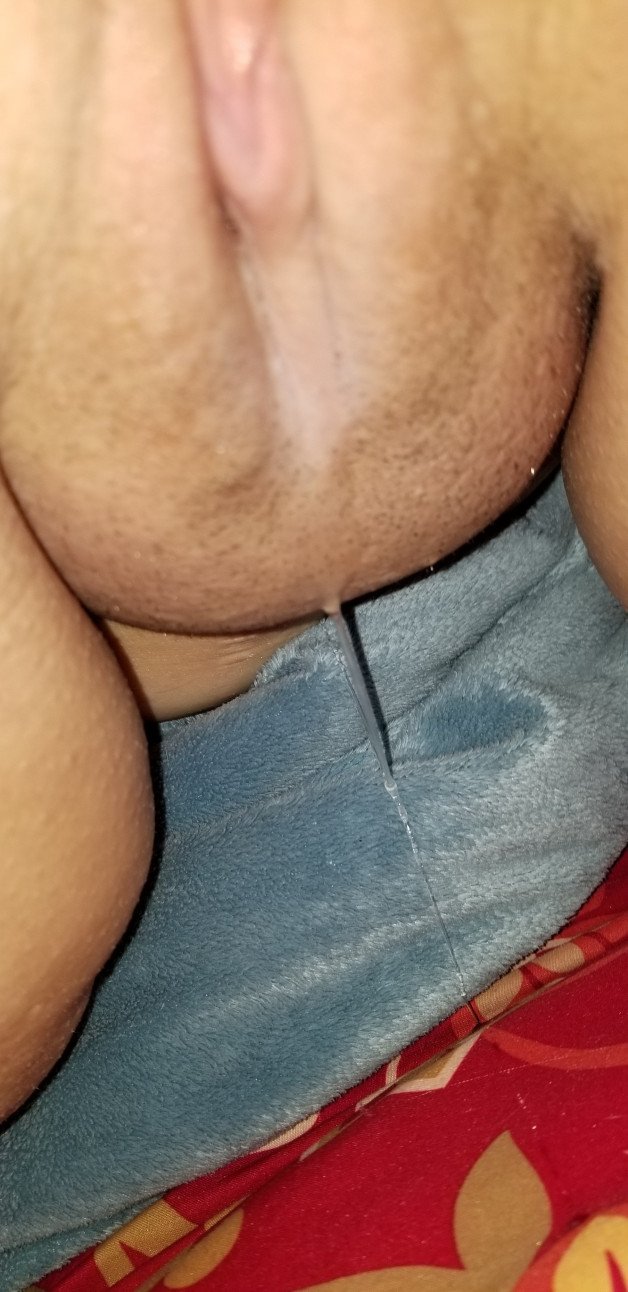 Photo by titan77 with the username @titan77,  March 11, 2022 at 6:48 AM. The post is about the topic My bbw wife and the text says 'damn how wet she gets'