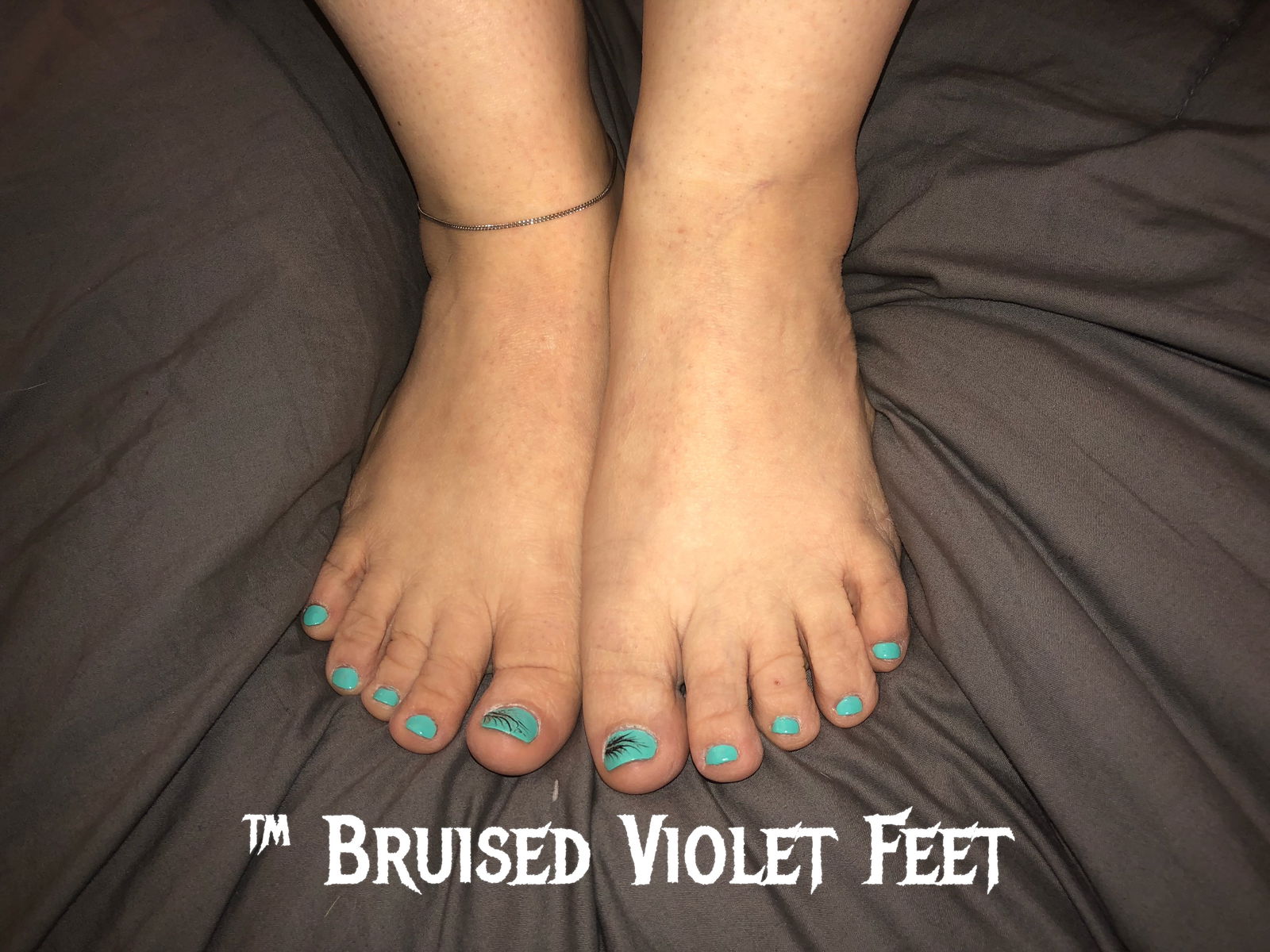 Photo by Bruisedvioletfeet with the username @Bruisedvioletfeet, who is a star user,  July 30, 2019 at 10:57 AM. The post is about the topic Worship Her Feet