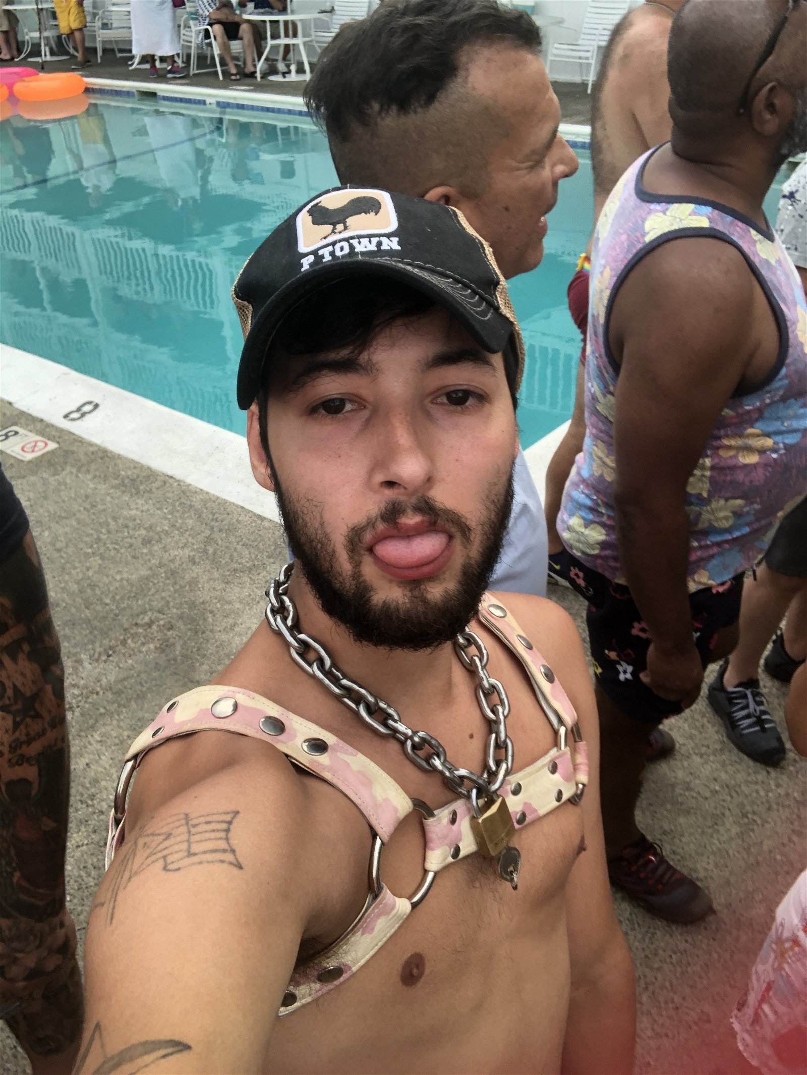Photo by Cameron hunterxxx with the username @cameronhunter921,  August 20, 2019 at 6:00 PM
