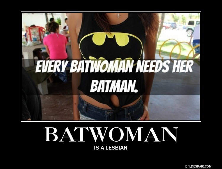 Photo by JoonasD6 with the username @JoonasD6,  September 26, 2014 at 12:06 AM and the text says 'choochoobear:

theamazingspiderboy:

AND SHE’S BRUCE WAYNE’S COUSIN

… goddamnit, people.

Yeah. Read your comics! #Batman  #Batwoman  #lesbians  #comics'