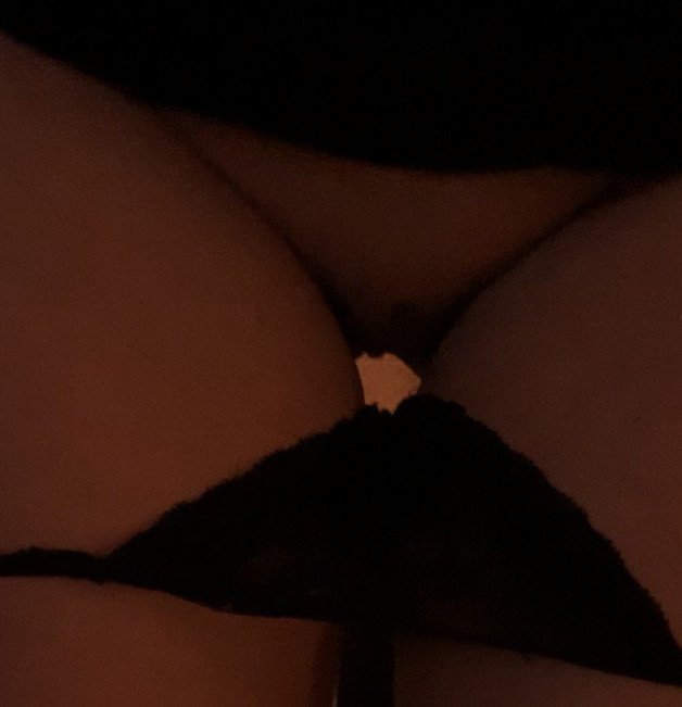 Photo by Kimthemilf with the username @Kimthemilf, who is a verified user,  September 17, 2021 at 8:35 AM. The post is about the topic MILF and the text says 'Picture me stood in front of you at the bar in a club and i whisper in your ear "would you like a sneaky peak of where im going to put your dick later?" you nod and look down and this is what you see'