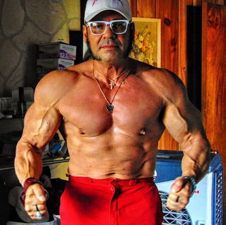 Photo by MattMuscle65 with the username @MattMuscle65,  September 1, 2019 at 6:43 PM