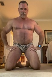Photo by MALEEXPOSER with the username @MALEEXPOSERER,  October 22, 2022 at 12:24 PM. The post is about the topic Gay Amateur Tumblr and the text says 'SPEEDO DAD'