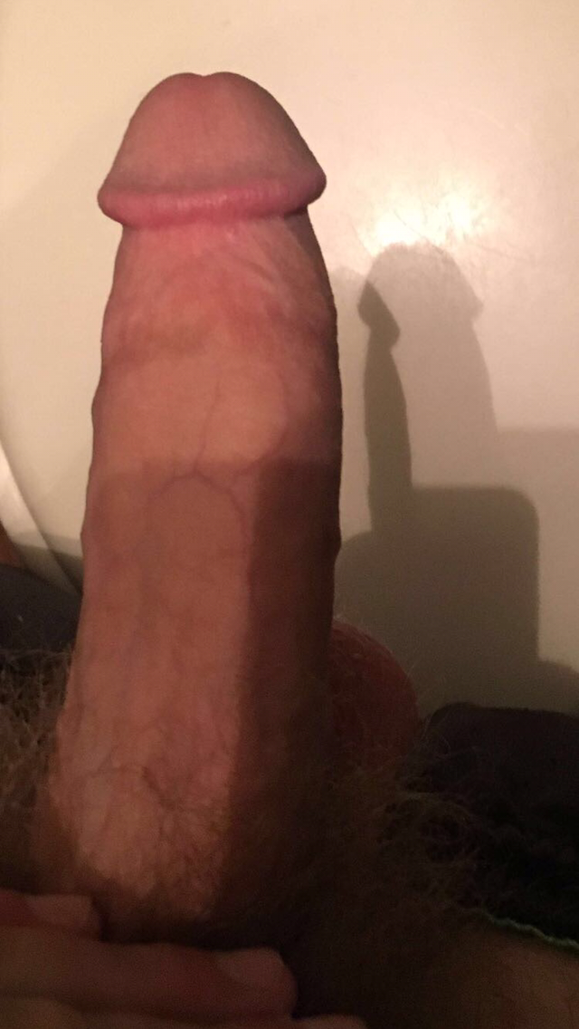 Photo by Nutinu with the username @Nutinu,  September 30, 2019 at 3:32 PM. The post is about the topic My cock pic and the text says 'hmu'