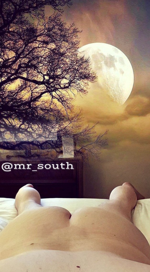 Photo by MrAlSouth with the username @MrAlSouth, who is a star user,  August 30, 2023 at 6:52 PM. The post is about the topic OnlyFans and the text says 'Vote mr_south in the Full Moon Rising conest. #onlyfans #contest
https://onlyfans.com/715680533/mr_south'