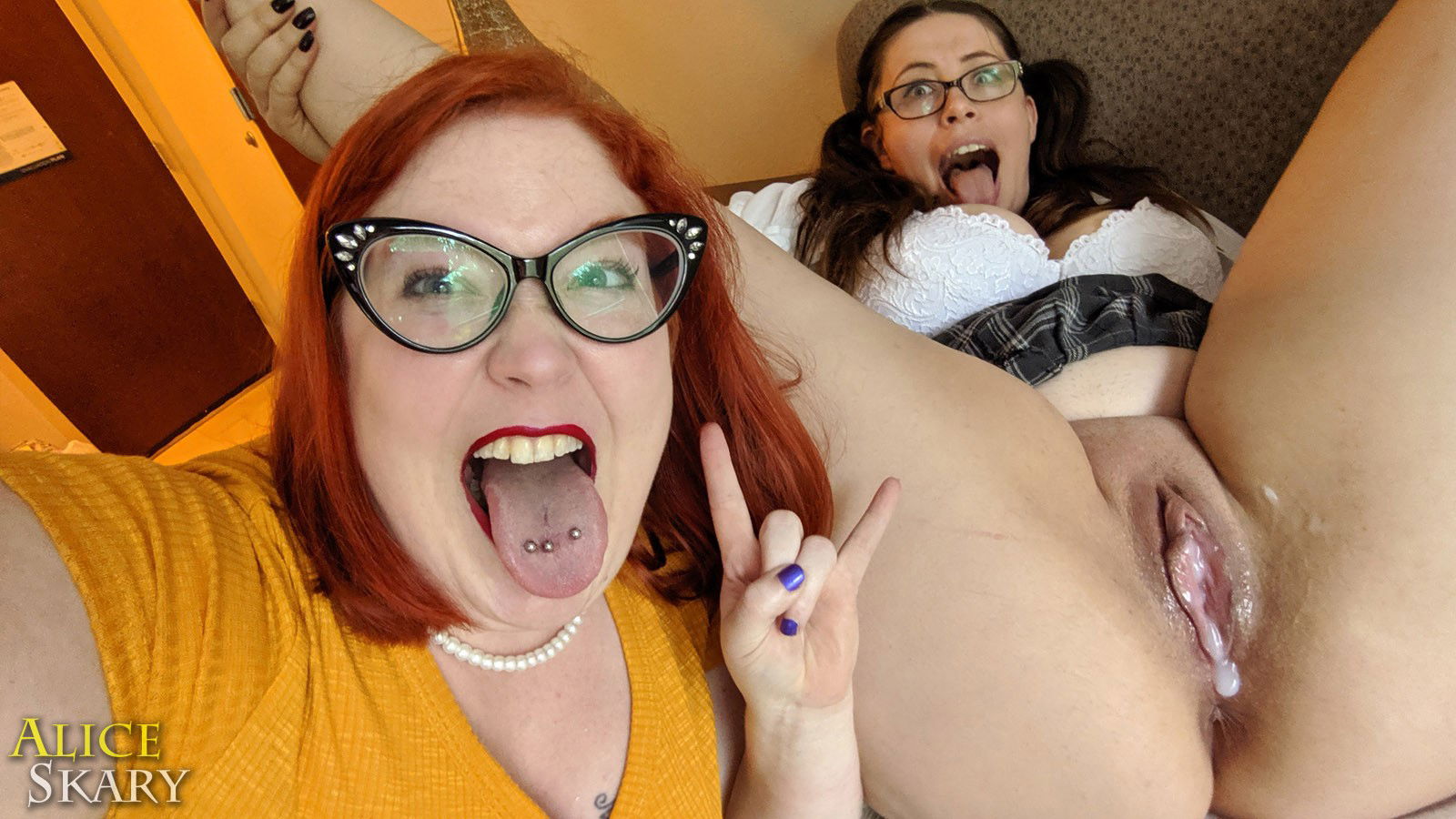 Photo by Alice Skary with the username @aliceskary, who is a star user,  January 19, 2020 at 9:37 PM and the text says 'THERE IT IS YALL.

Can we get three re-shares on this one? :O  

MissLollipopMFC/Lacey Royce and I enjoy a creampie moment.

There's more if yall make some noise..'