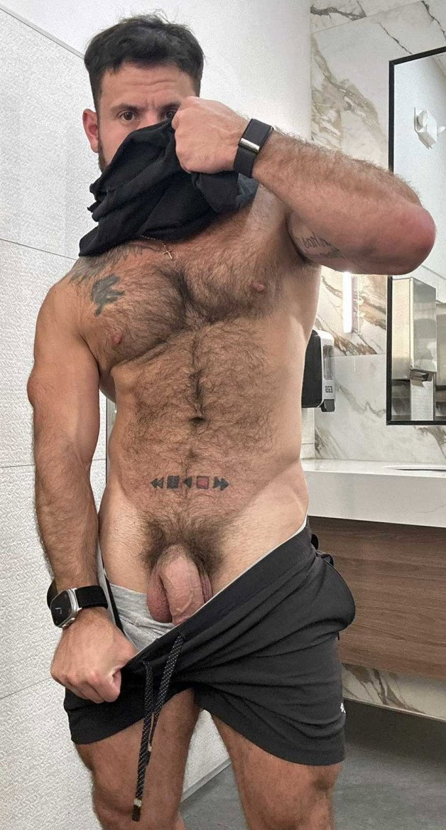 Photo by Dickpower with the username @Dickpower,  March 5, 2024 at 7:36 PM. The post is about the topic Gay Hairy Men