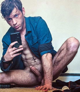 Photo by Dickpower with the username @Dickpower,  April 11, 2021 at 4:04 PM. The post is about the topic GayExTumblr and the text says 'Even those striking blues can't deter the observer's eye from that hairy body'