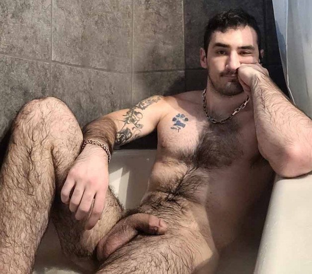 Photo by Dickpower with the username @Dickpower, posted on February 28, 2024. The post is about the topic Gay Hairy Men