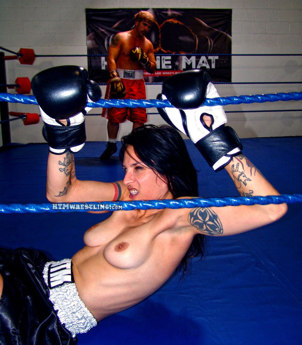 Photo by HTMFights with the username @HTMFights, who is a brand user,  January 13, 2020 at 9:54 AM. The post is about the topic Mixed Boxing and the text says 'Delta struggles to get up.
#Maledom #MixedBoxing #Ryona #ToplessBoxing'