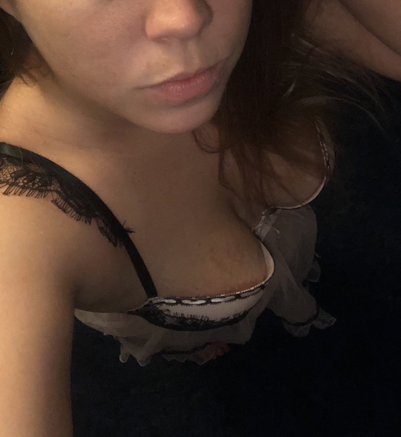 Photo by Shifty1588 with the username @Shifty1588,  November 6, 2019 at 10:42 PM. The post is about the topic MILF and the text says 'she is loving all the comments and likes tell us what yall want to see, and what you would do with her and keep her turned on!!'