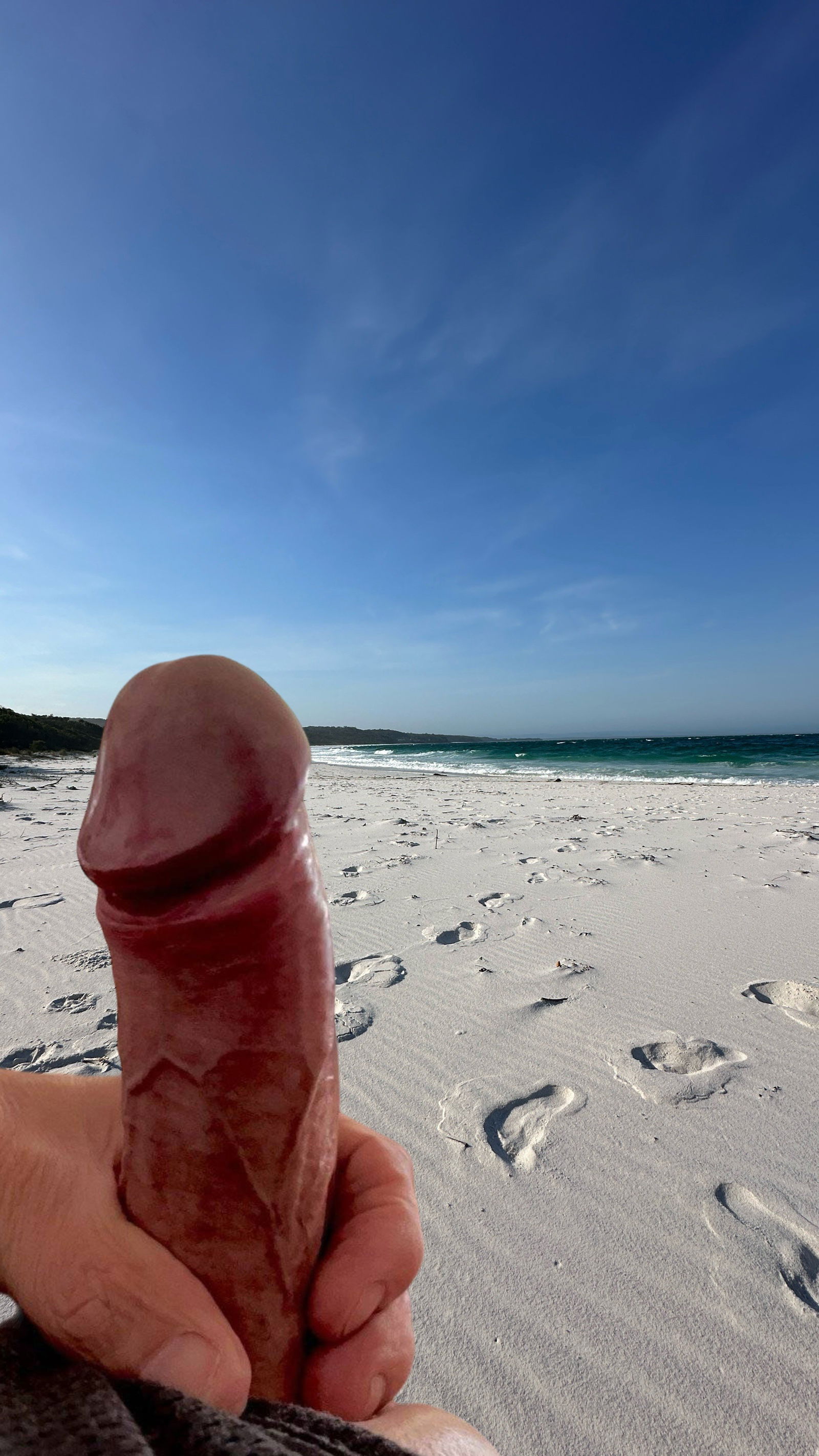 Photo by Mickime with the username @Mickime,  February 5, 2024 at 5:35 AM. The post is about the topic Nude Beach