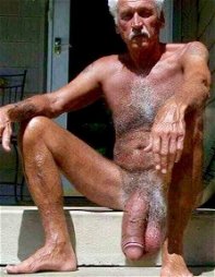 Photo by steammale with the username @steammale,  March 3, 2021 at 8:04 AM. The post is about the topic Big Cock Lovers