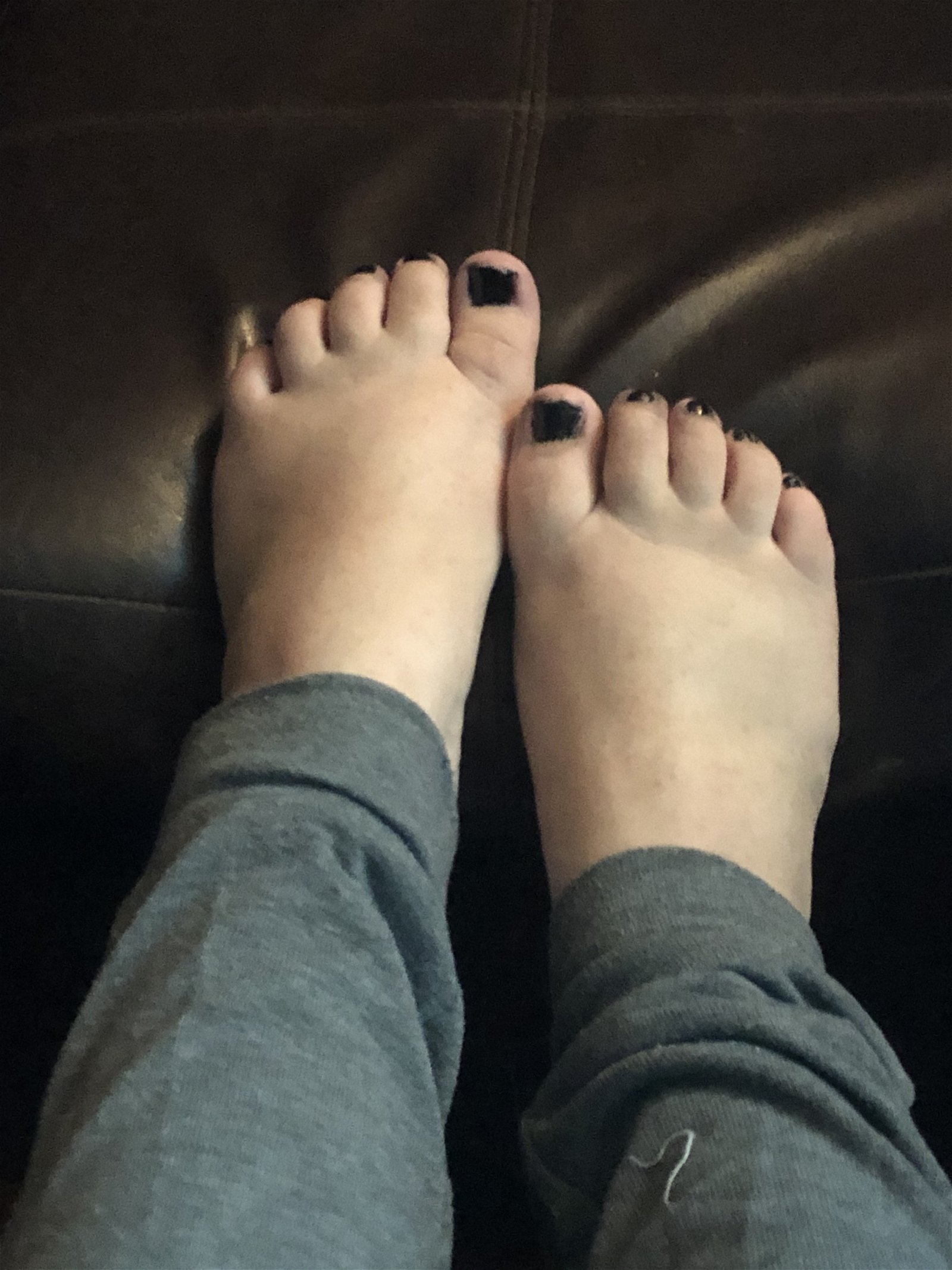 Photo by Mistress BeeBee with the username @MistressBeeBee, who is a star user,  November 9, 2019 at 5:26 PM. The post is about the topic Foot Worship and the text says 'something  for my feet lovers. check out my links! https://linktr.ee/Unnamedmermel'