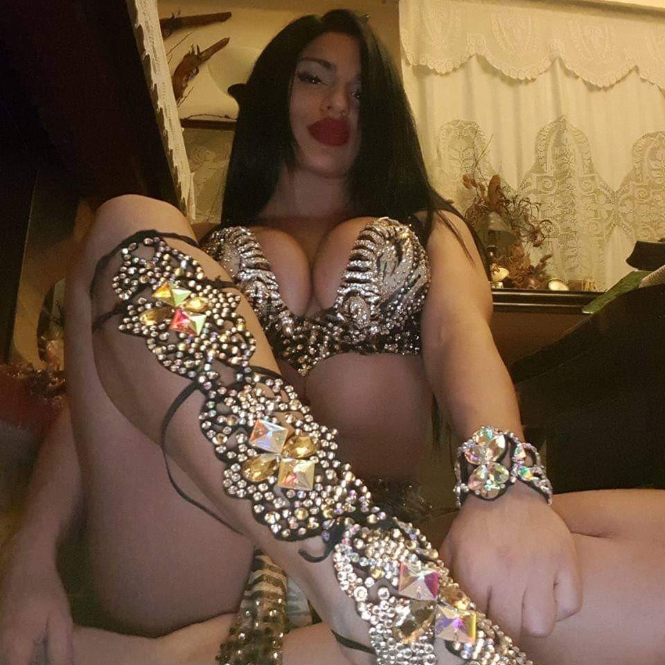 Photo by SexualFlame with the username @SexualFlame,  December 2, 2019 at 4:43 PM. The post is about the topic 🌹✨👠 Good Looking - Hot Sexy Style. 👠✨🌹 and the text says 'Good looking - Beauty. ❤️ 💄
#hot #sexy #beauty'